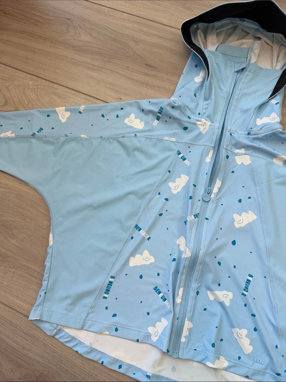 Light Blue kid's Cooling Hooded Zip-Up Sun Protect Jacket